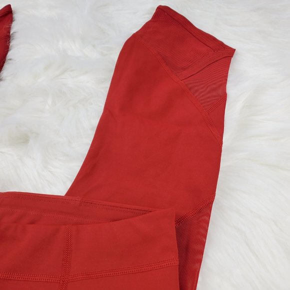 NWOT Athleta Red Aura Sonar Capri Leggings - Picture 3 of 6